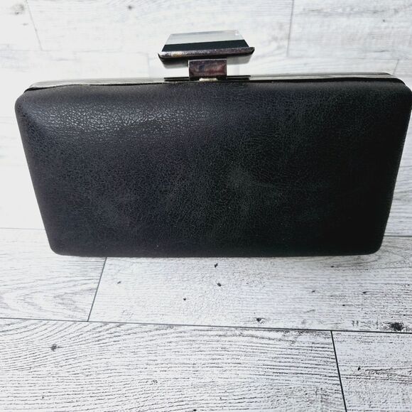 MMS Design Studio Hard Side Clam Shell Clutch Evening Special Occasion Bag - Picture 4 of 16